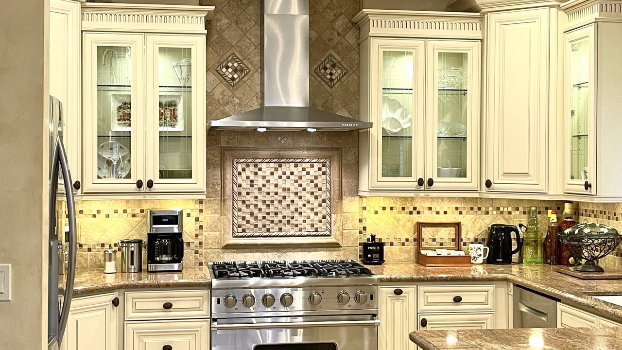 Photo of Kitchen in Mid-City
