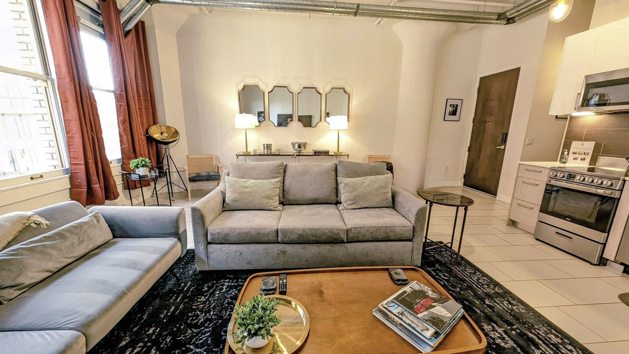Photo of Livingroom in Historic Core