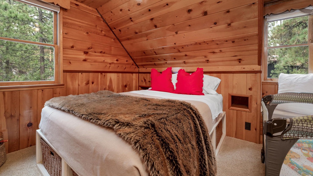 Photo of Bedroom in Boulder Bay