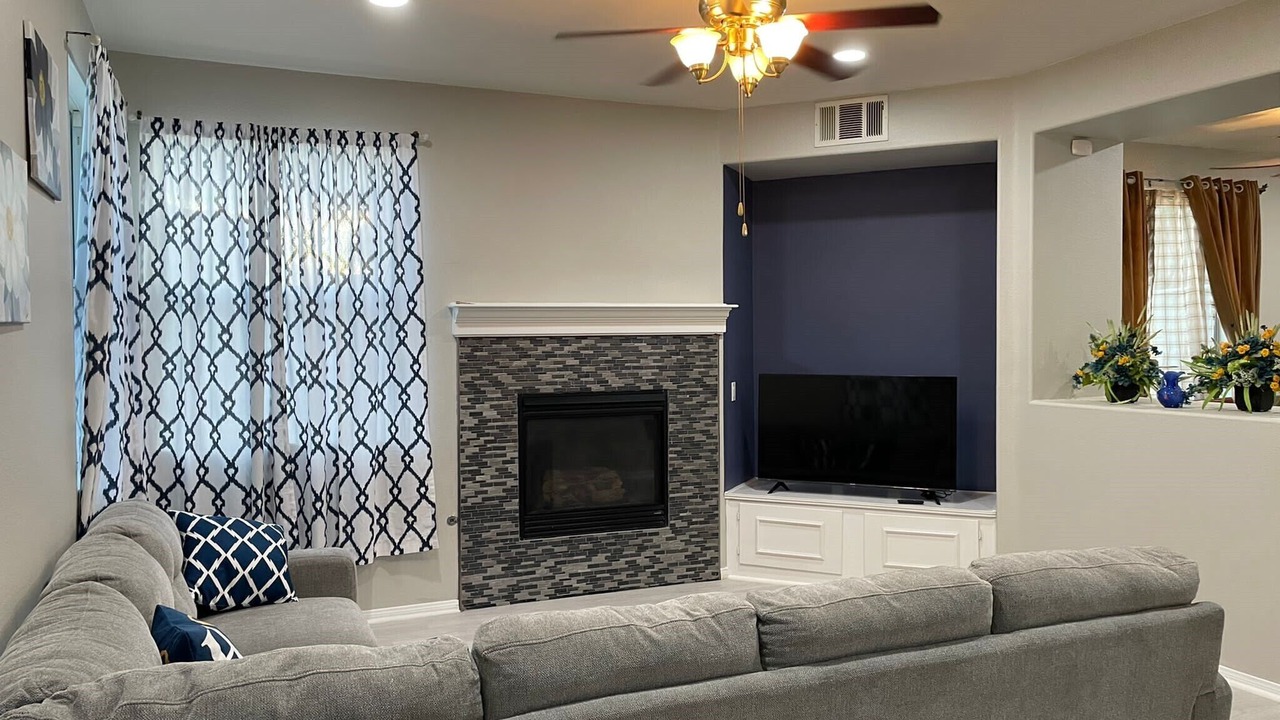 Photo of Livingroom in Eastvale
