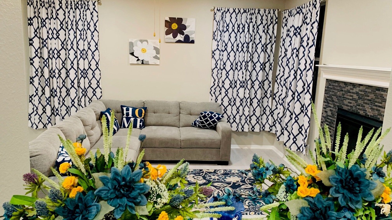 Photo of Livingroom in Eastvale