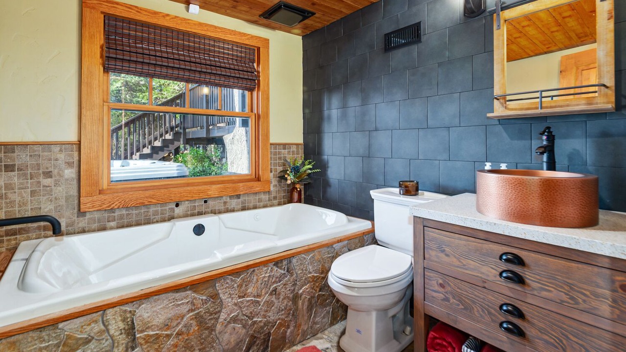 Photo of Bathroom in Lake Arrowhead