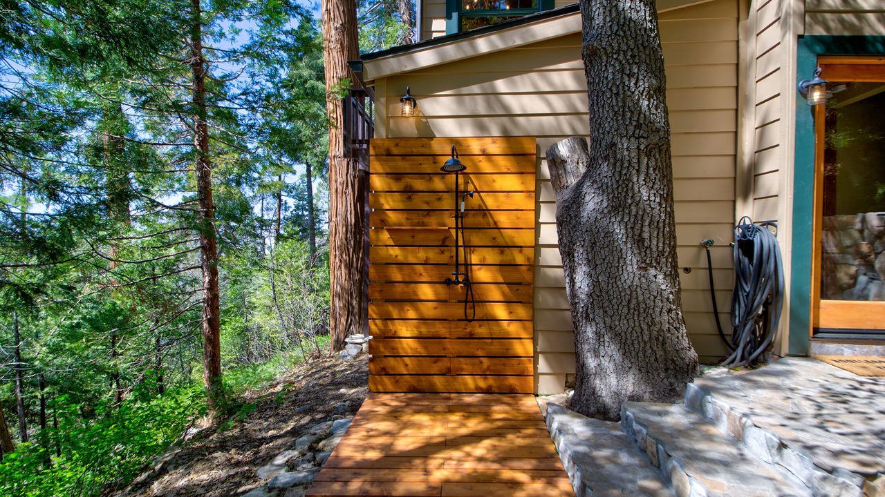 Photo of Outdoor in Lake Arrowhead
