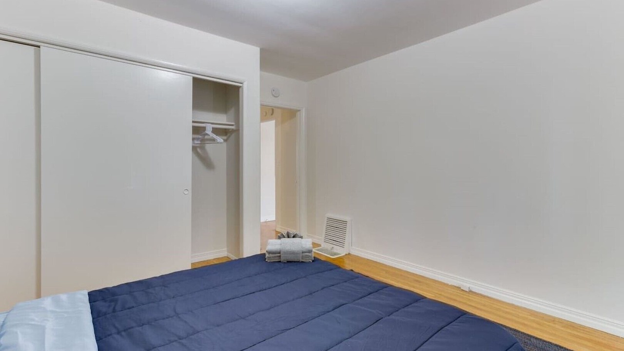 Photo of Bedroom in Rampart Village