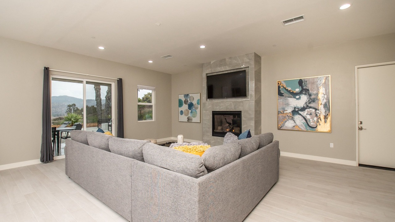 Photo of Livingroom in Escondido