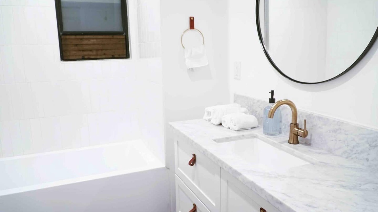 Photo of Bathroom in Los Angeles