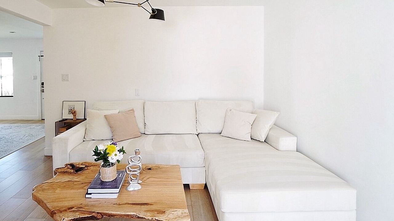 Photo of Livingroom in Los Angeles
