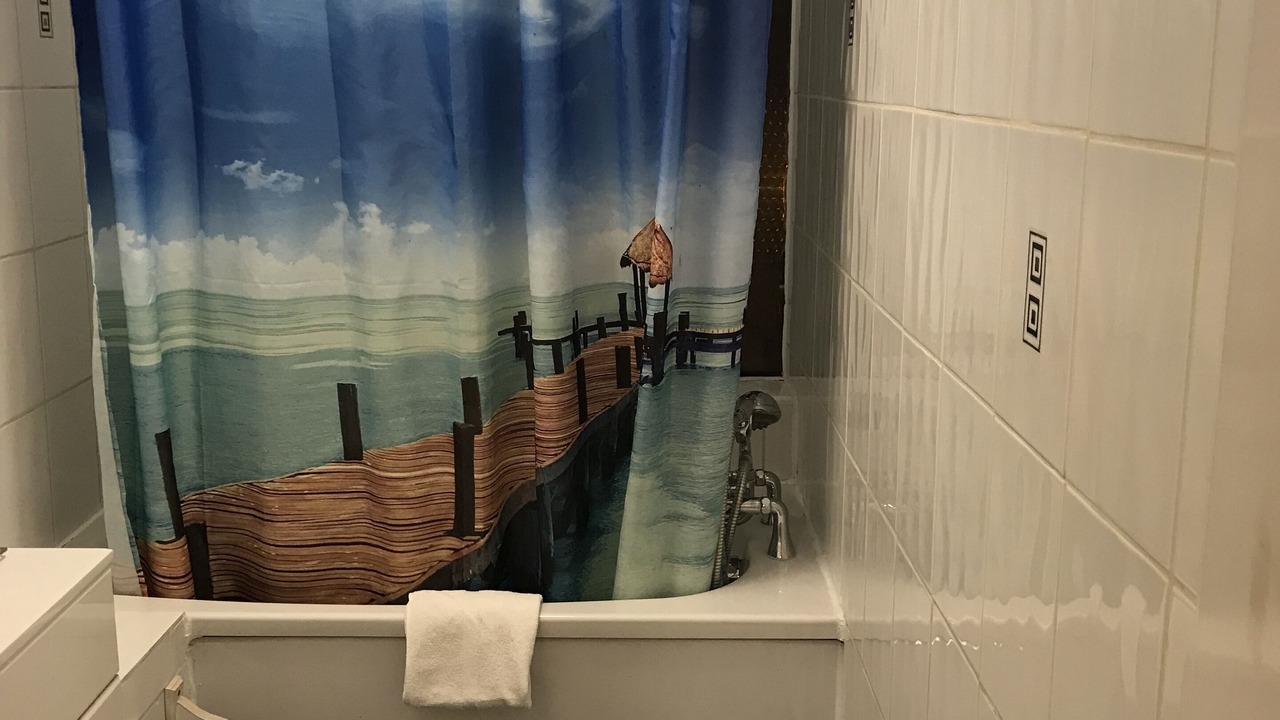 Photo of Bathroom in Walworth