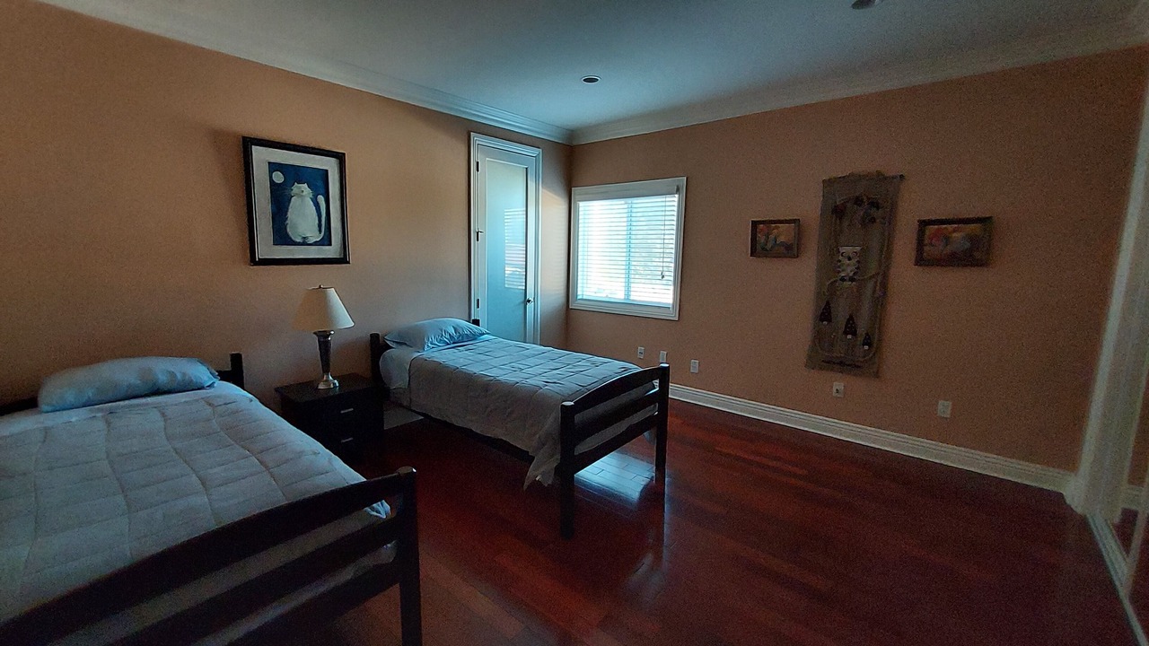 Photo of Bedroom in Encino