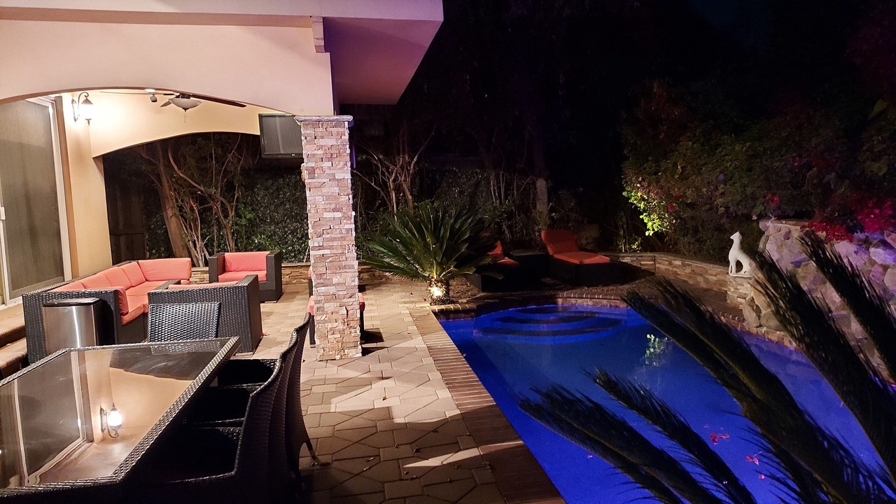 Photo of Outdoor in Encino