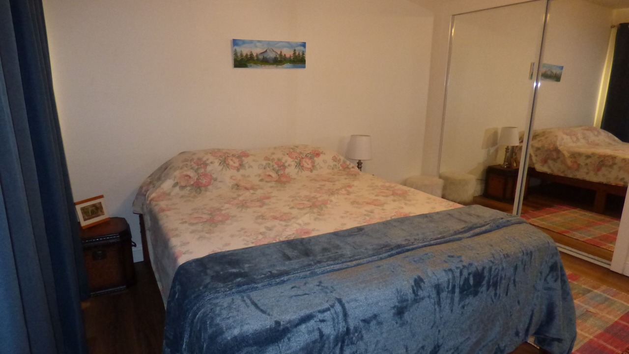 Photo of Bedroom in Agoura Hills