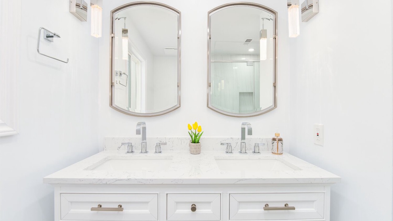 Photo of Bathroom in Santa Ana Heights