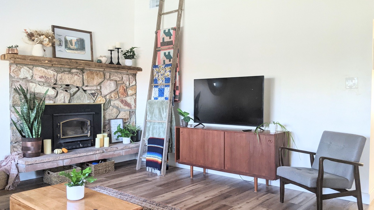 Photo of Livingroom in Templeton