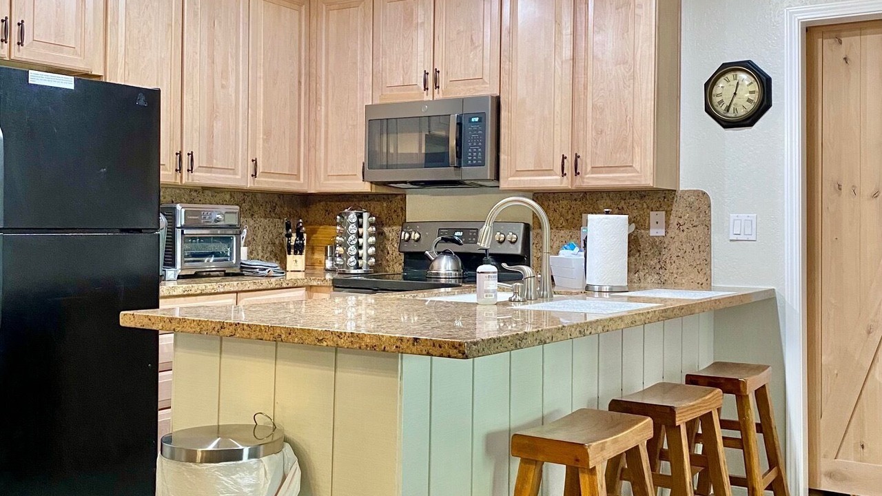 Photo of Kitchen in Mammoth Lakes