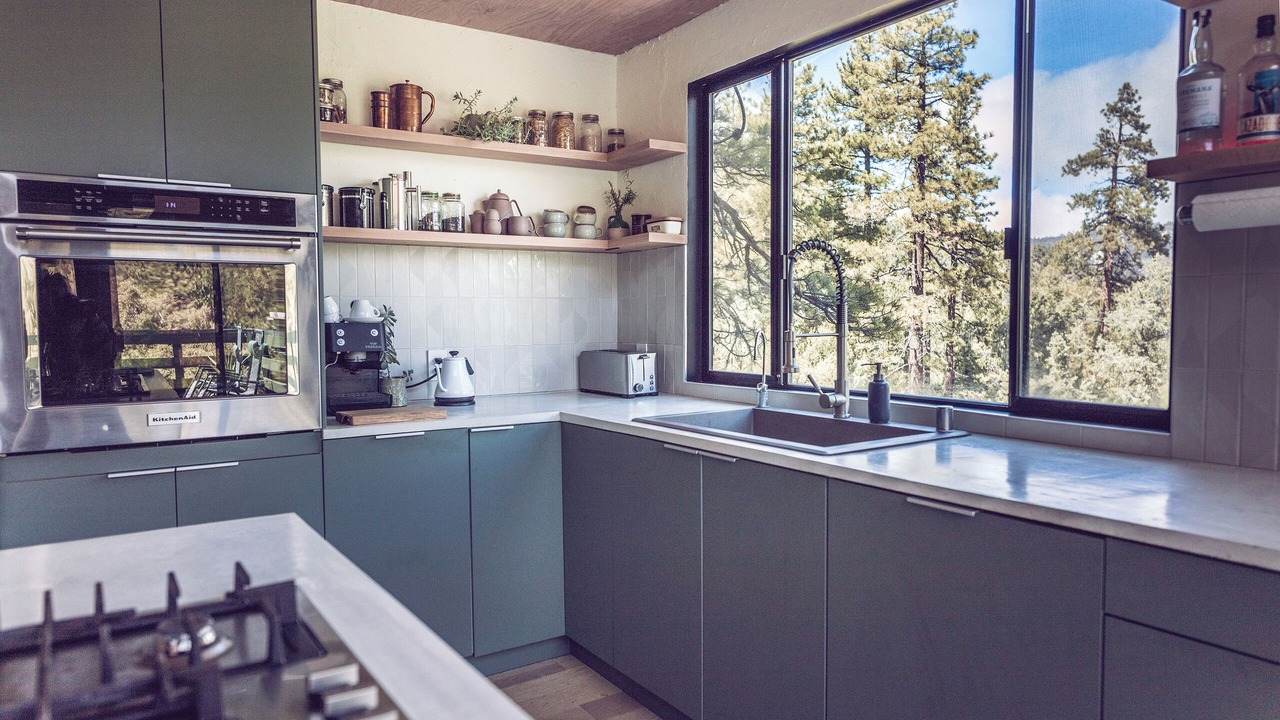 Photo of Kitchen in Pine Mountain Club