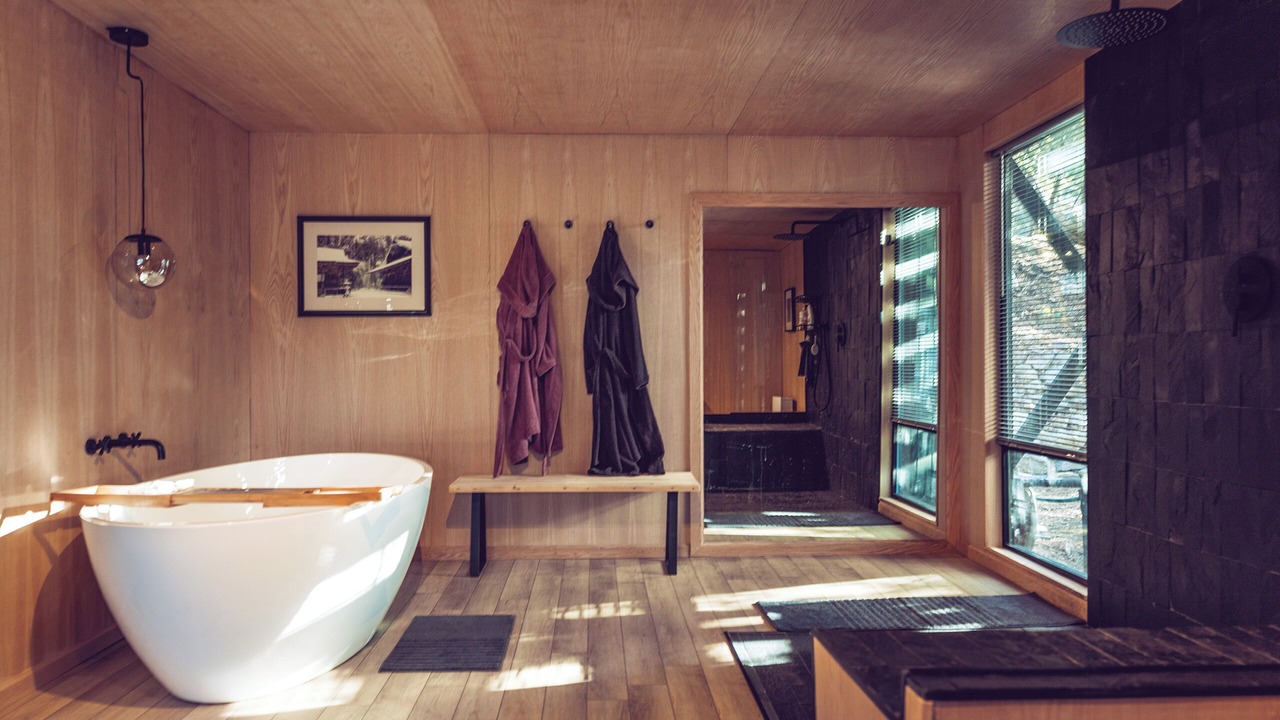 Photo of Bathroom in Pine Mountain Club