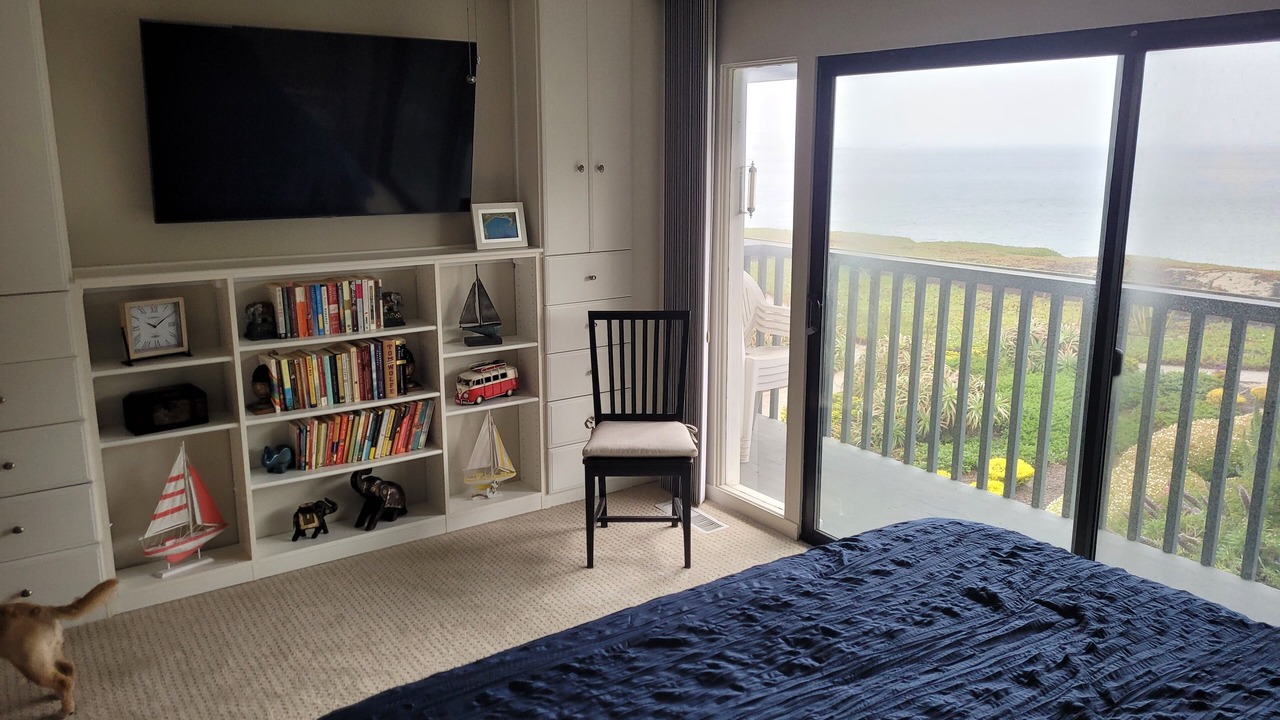 Photo of Bedroom in Downtown Monterey