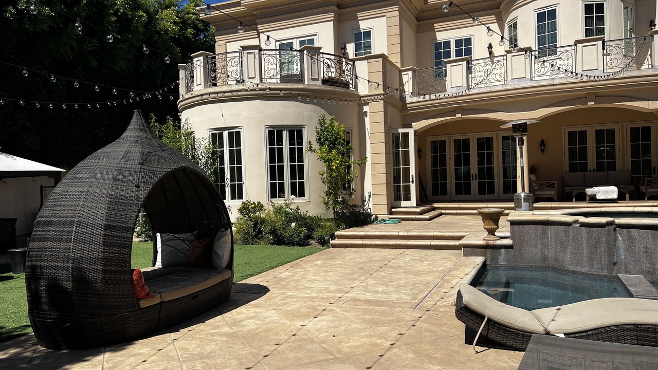 Photo of Patio Balcony in The Flats