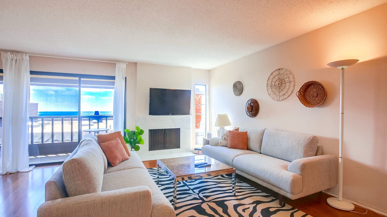 Photo of Bedroom in Del Mar Heights