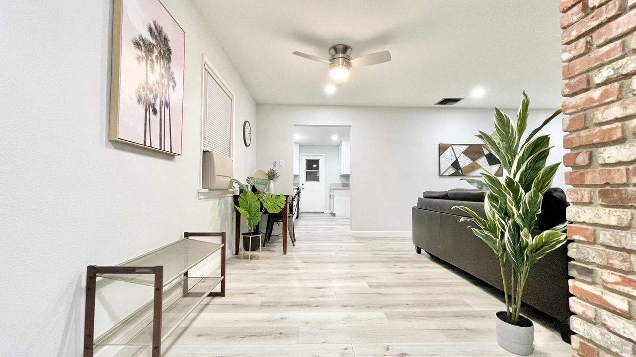 Photo of Livingroom in Lancaster