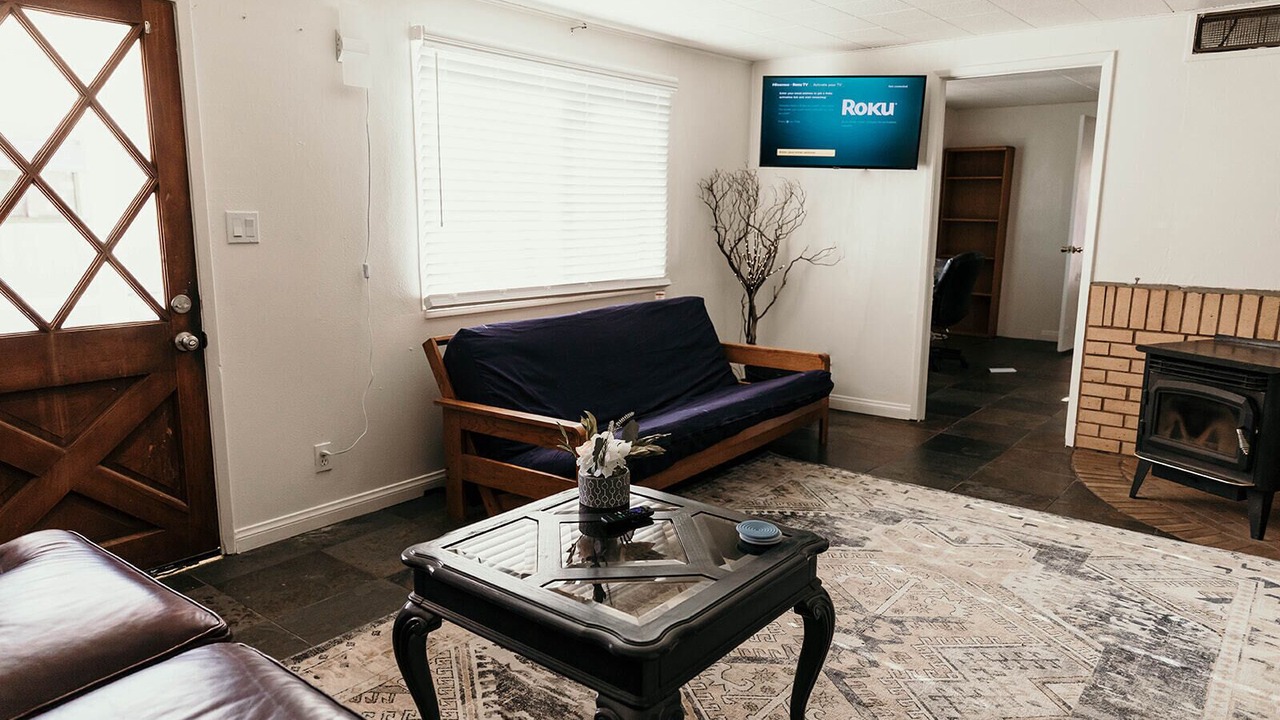 Photo of Livingroom in Bodfish