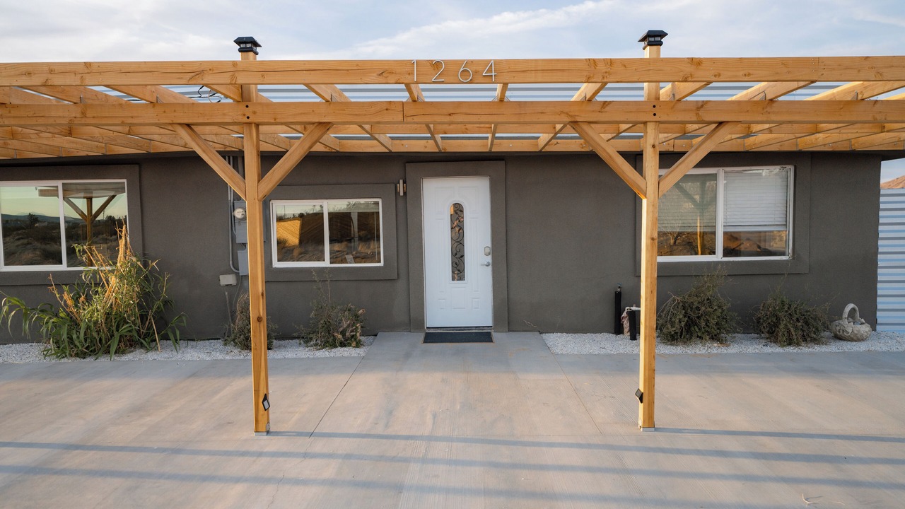 Photo of Outdoor in Landers