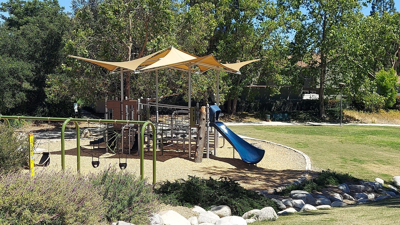 Photo of Others in Thousand Oaks