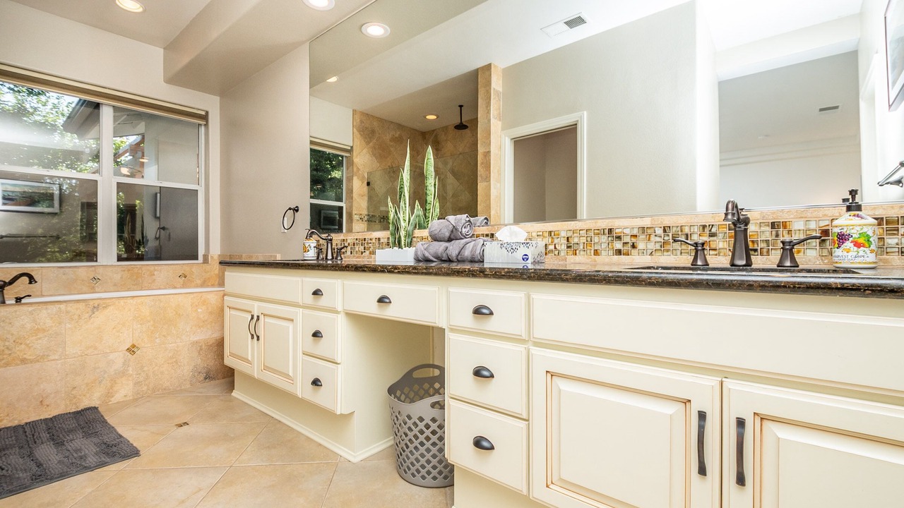 Photo of Bathroom in Ramona