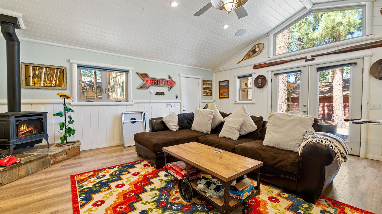 Photo of Bedroom in Summit Estates