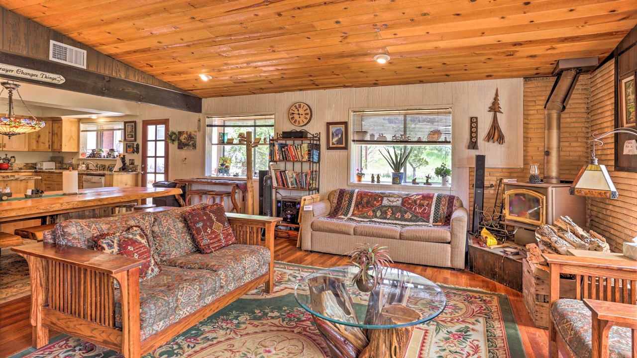 Photo of Bedroom in Oakhurst