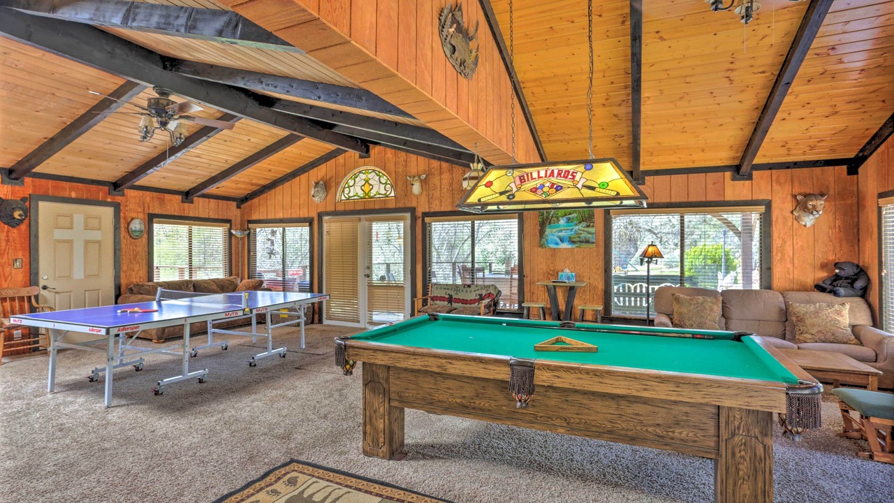 Photo of Bedroom in Oakhurst