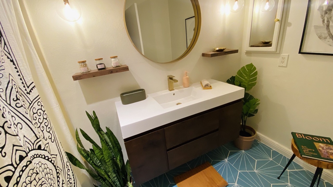Photo of Bathroom in Azusa