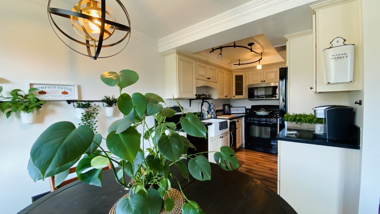 Photo of Kitchen in Azusa