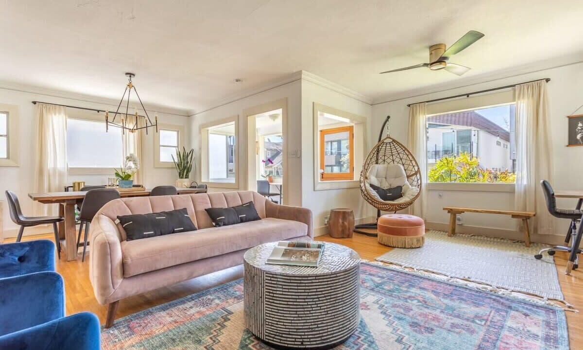 Photo of Bedroom in Hermosa Beach