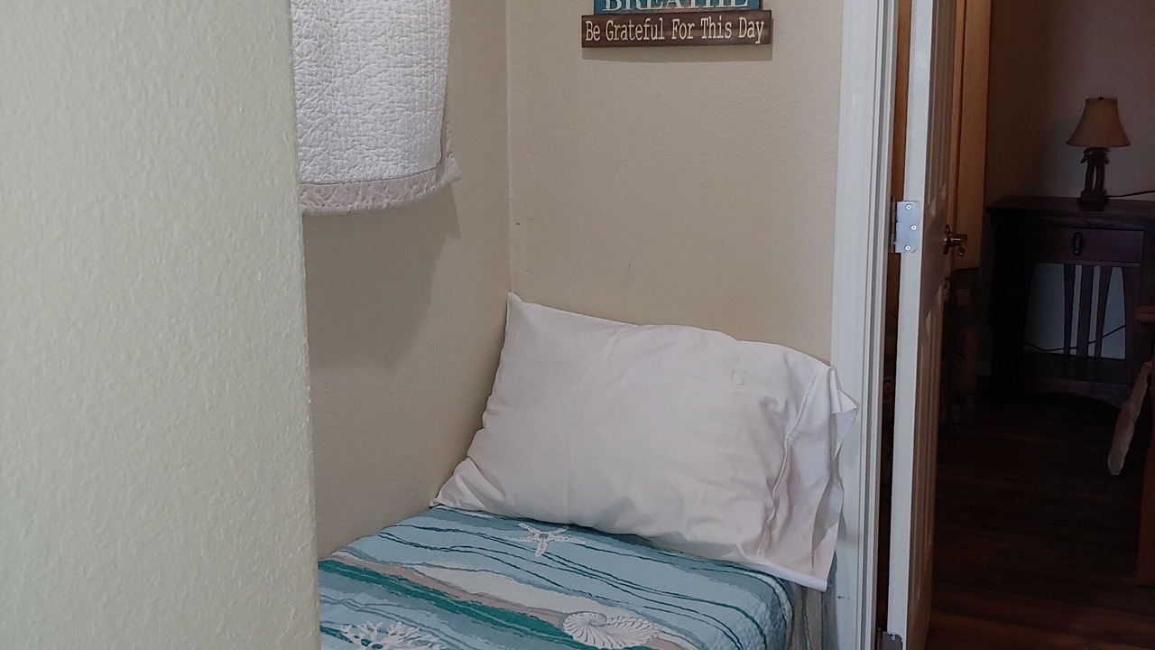 Photo of Bedroom in Havasu Lake