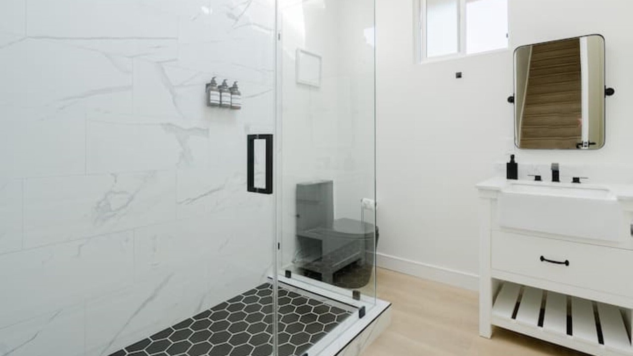 Photo of Bathroom in Hermosa Beach