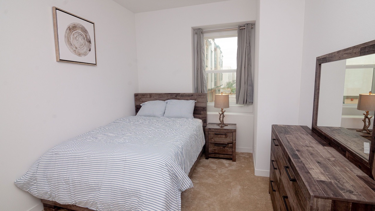 Photo of Bedroom in Stevenson Ranch