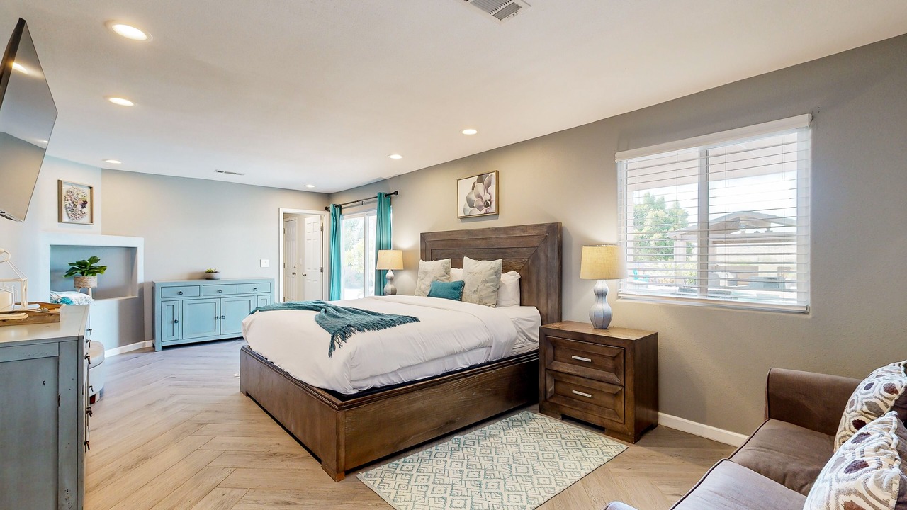 Photo of Bedroom in Indio Hills