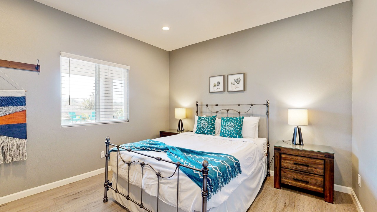 Photo of Bedroom in Indio Hills