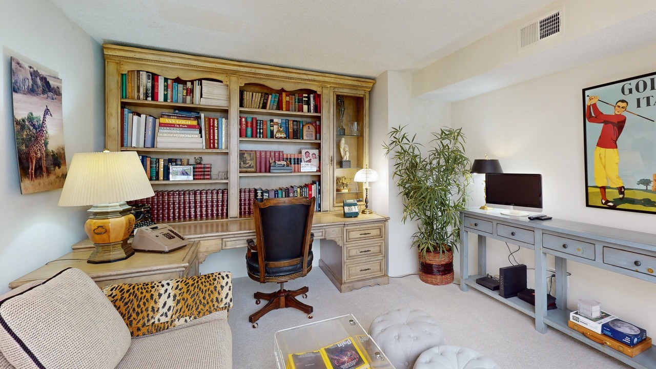 Photo of Livingroom in Rancho Mirage