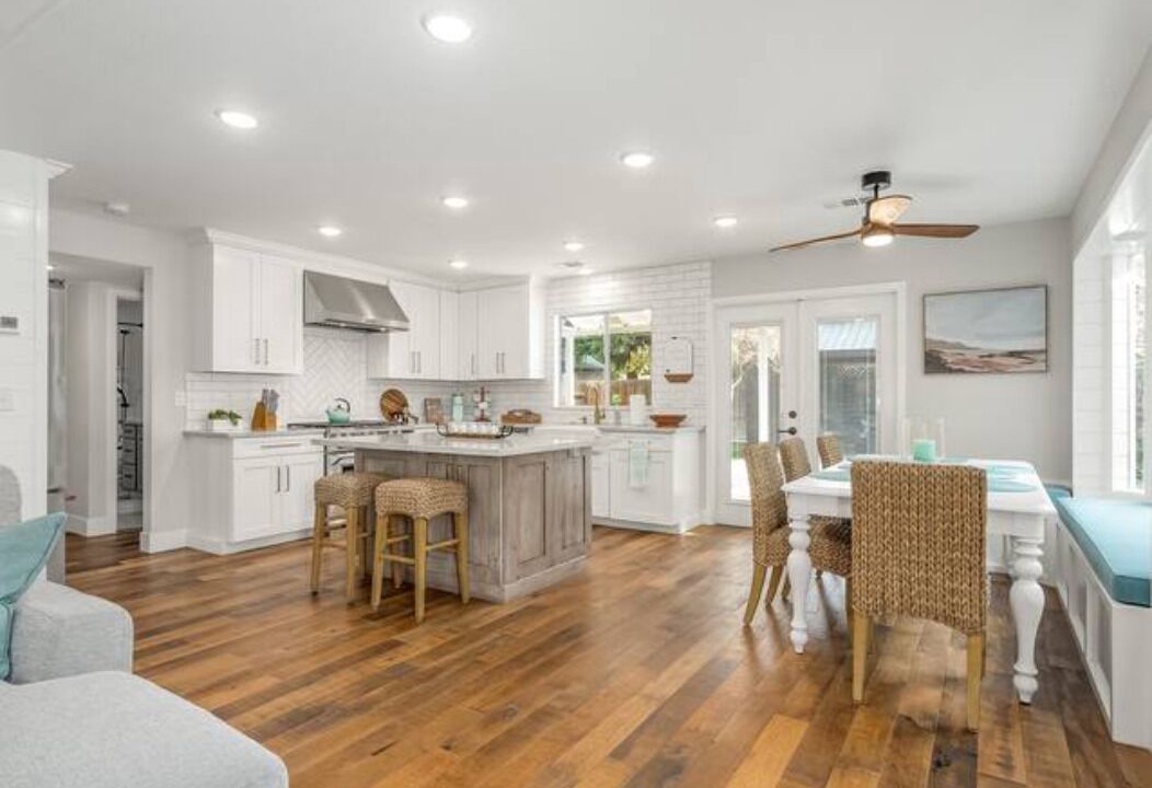 Photo of Livingroom in Raisin