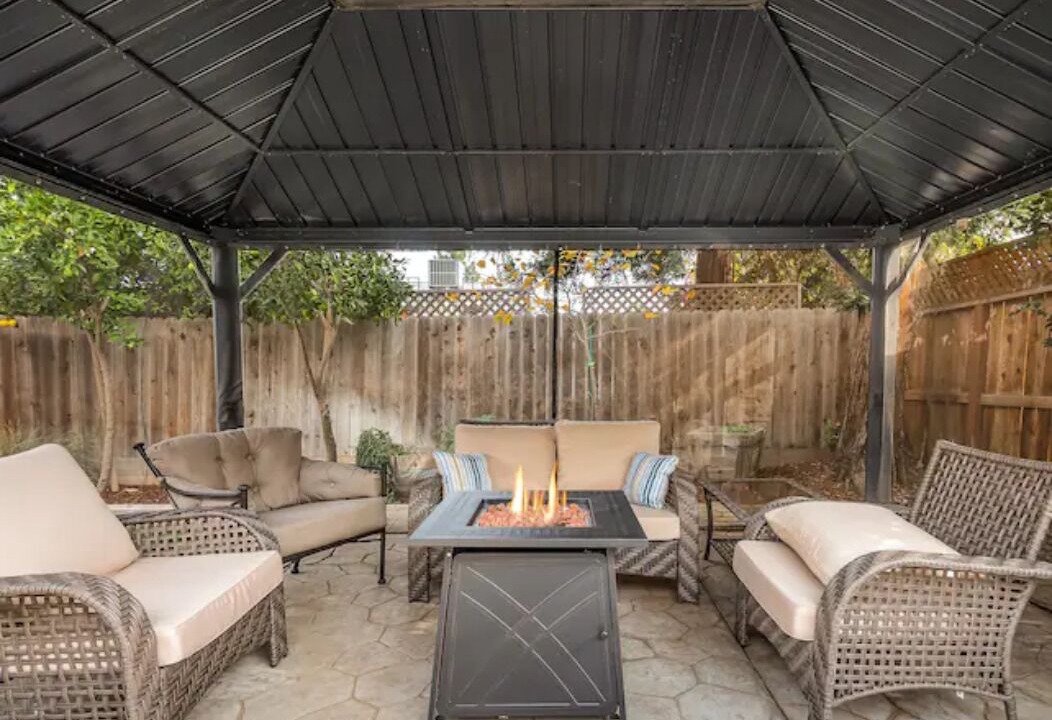 Photo of Patio Balcony in Raisin