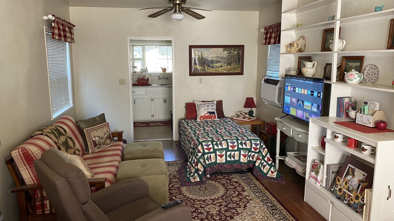 Photo of Bedroom in Julian