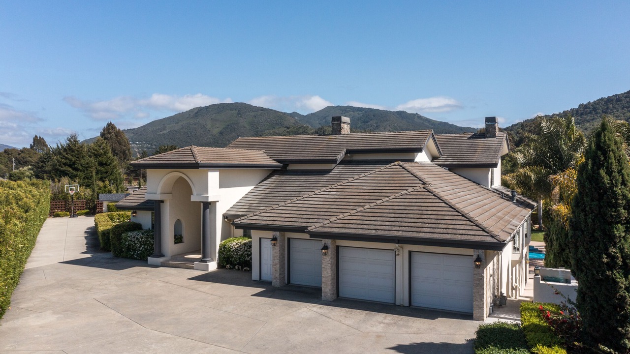 Photo of Outdoor in Carmel