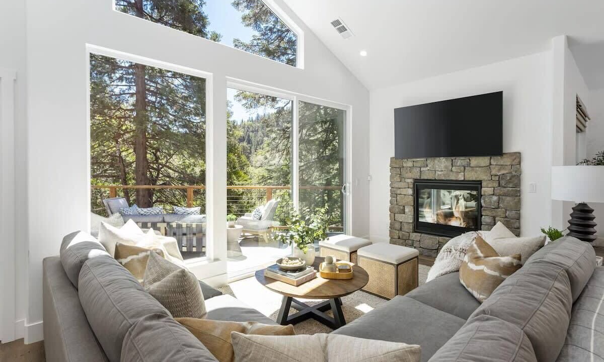 Photo of Bedroom in Arrowhead Villas