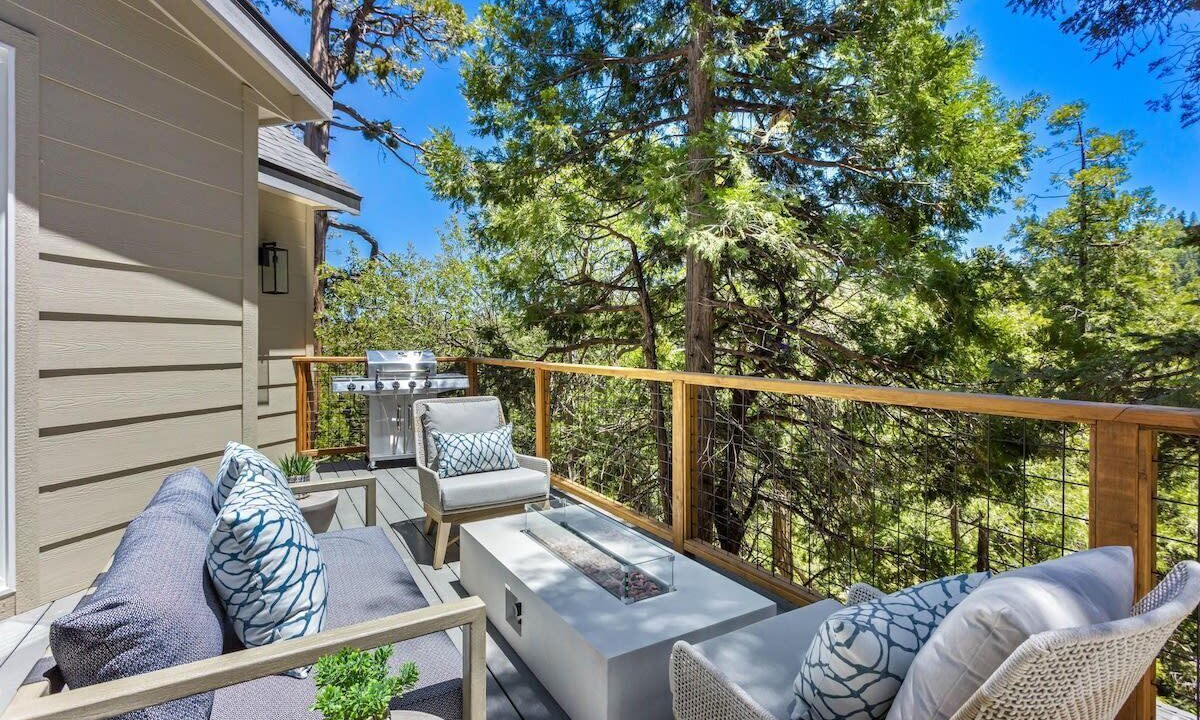 Photo of Outdoor in Arrowhead Villas