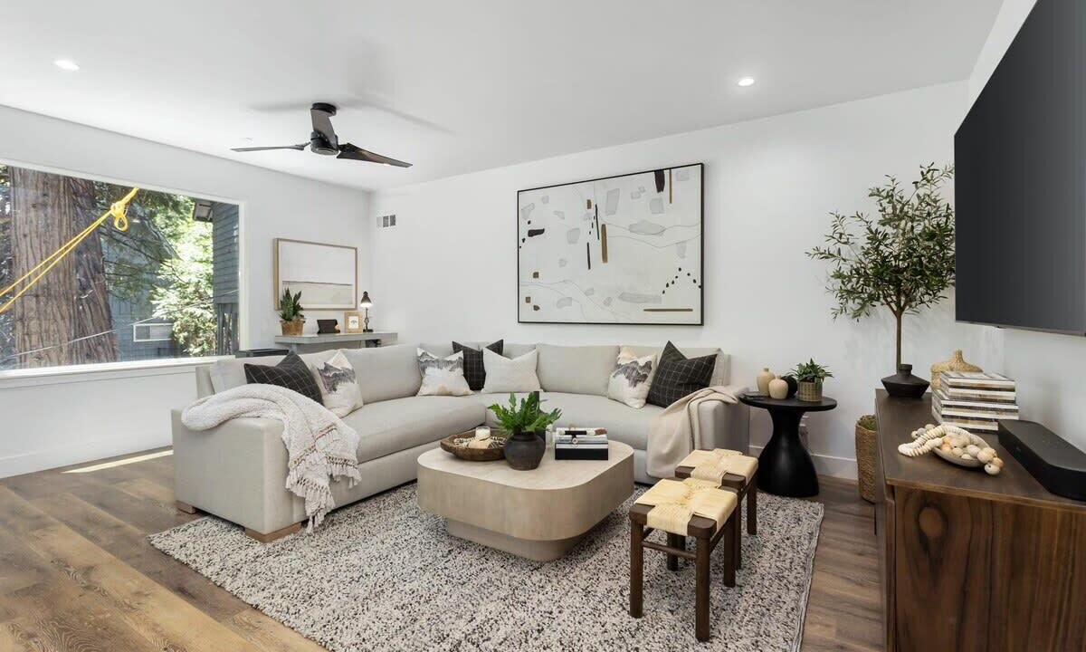 Photo of Bedroom in Arrowhead Villas