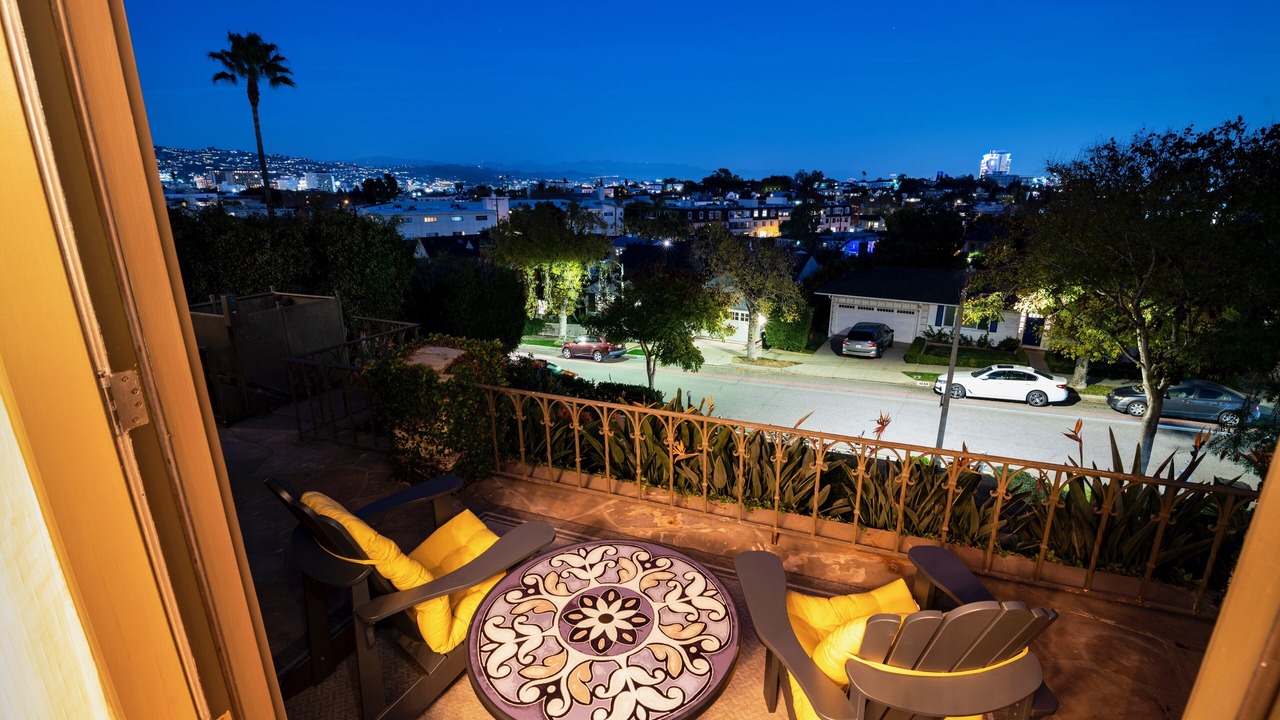 Photo of Patio Balcony in Los Angeles