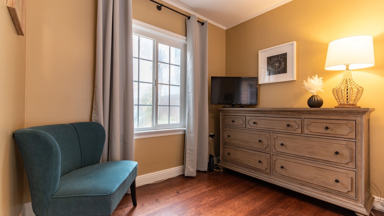 Photo of Livingroom in Belmont Heights