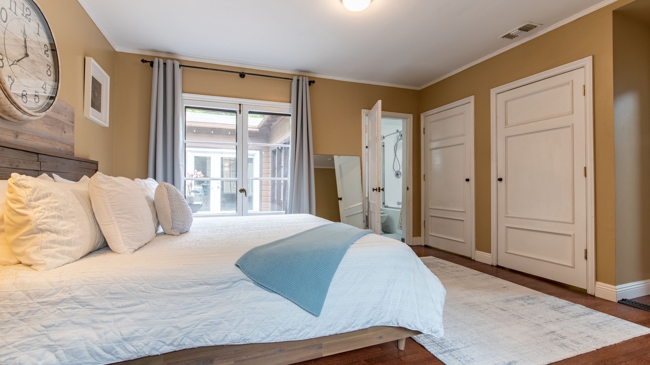 Photo of Bedroom in Belmont Heights